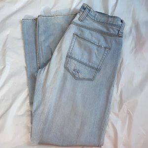 ARIZONA JEAN CO. Slim Straight Jean